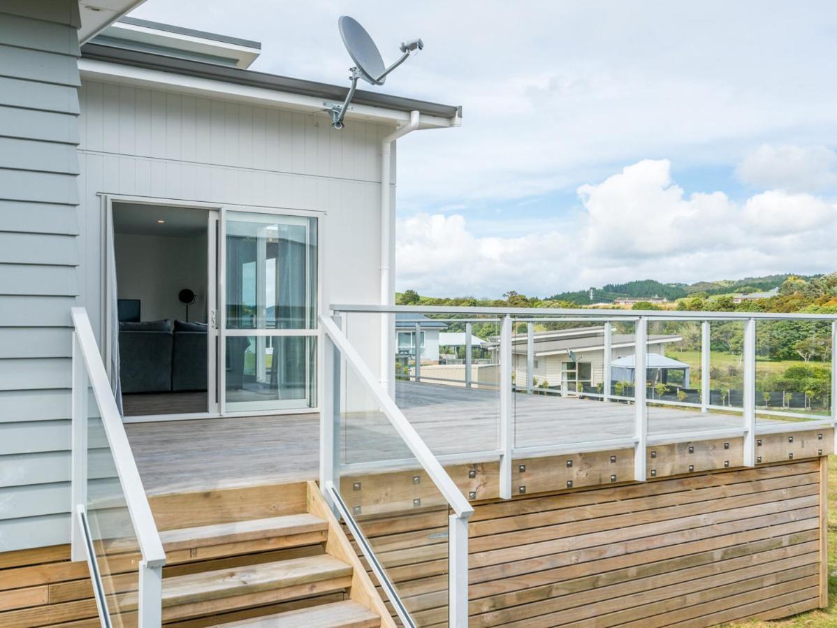 Ruakaka Sands - Ruakaka Holiday Home Εξωτερικό φωτογραφία